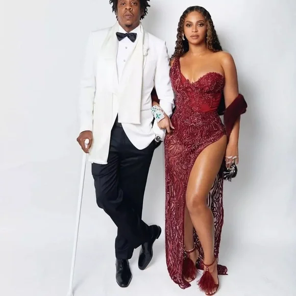 New Jimmy Choo VIOLA 110 Suede Crystal Sandals Red Ostrich Feather Tassel - Picture 3 of 17